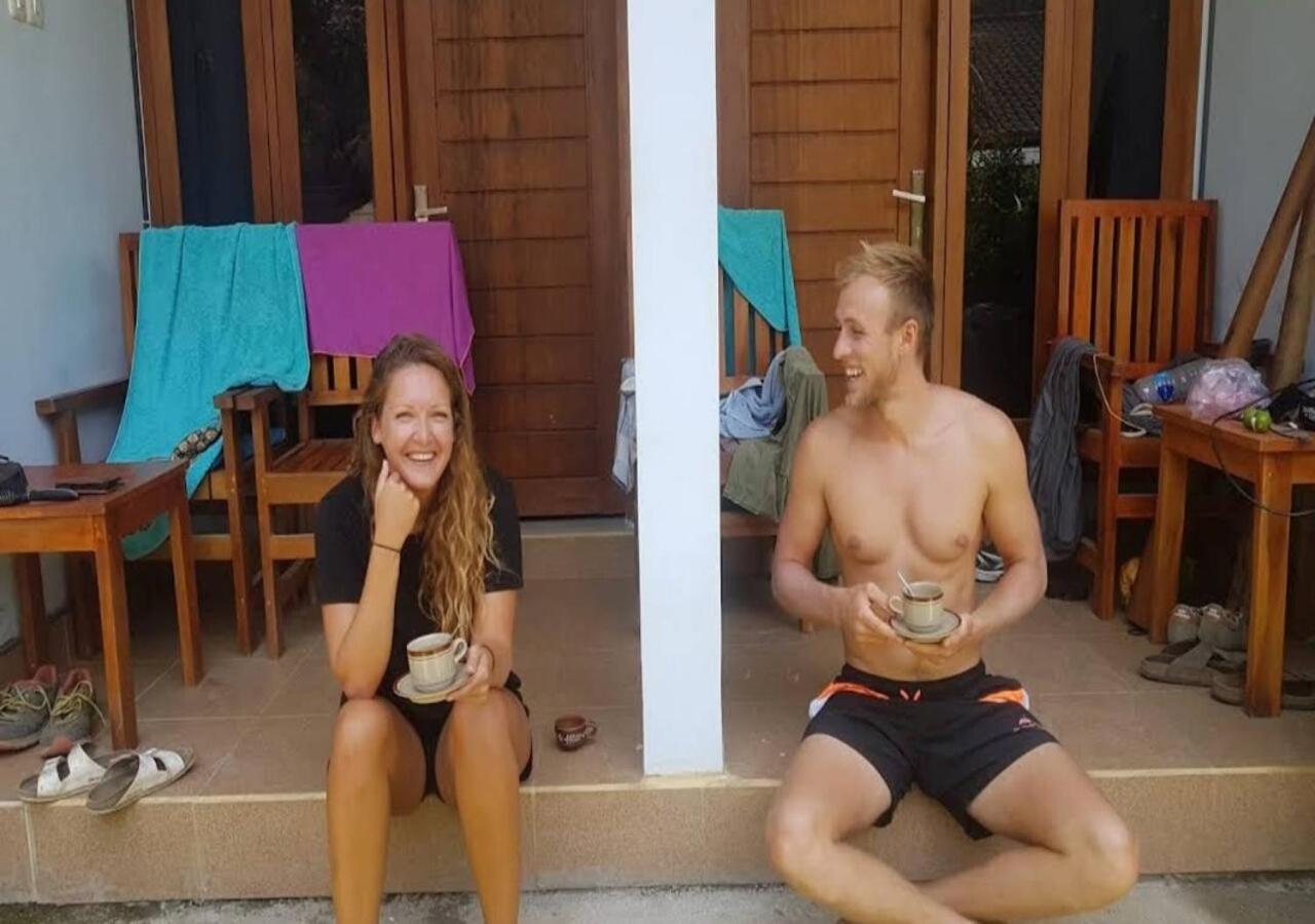 Merendeng Hostel Kuta Kuta  외부 사진