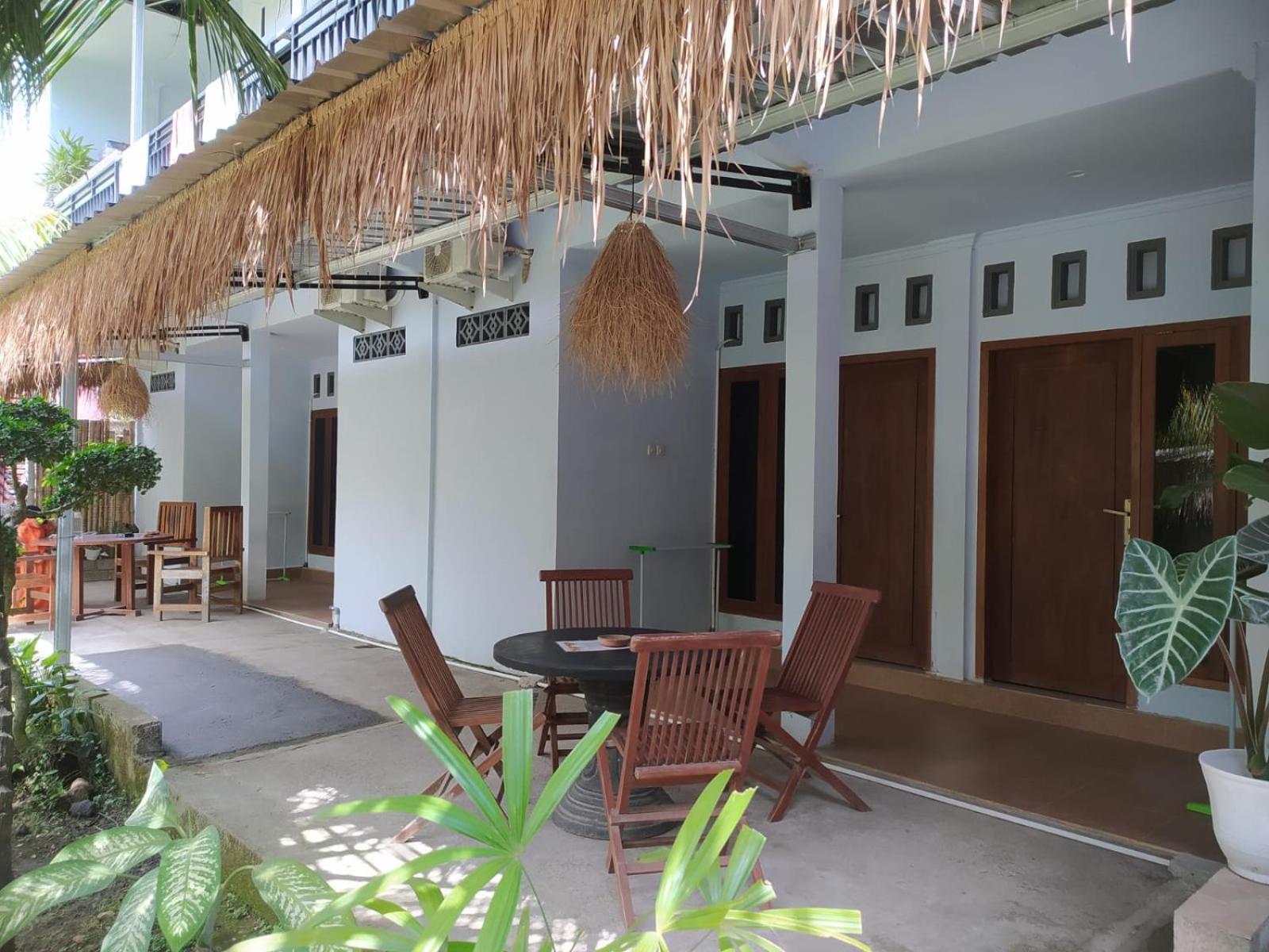 Merendeng Hostel Kuta Kuta  외부 사진