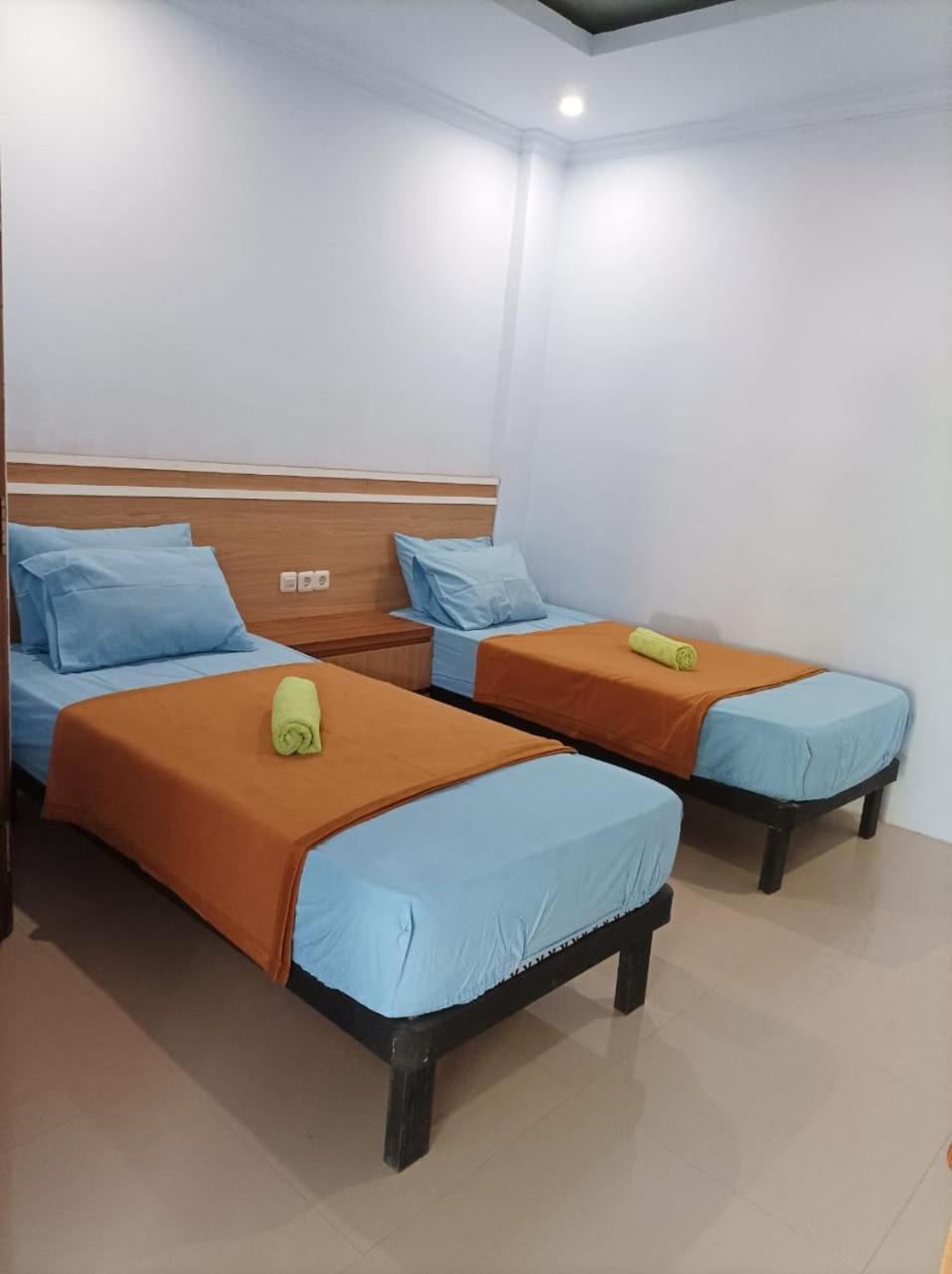 Merendeng Hostel Kuta Kuta  외부 사진